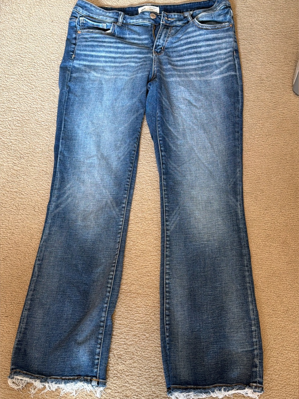 Women’s Buckle Blue Wide Leg Jeans with Frayed Hem